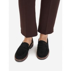Lordsy JENNY. Czarne półbuty damskie Jenny, bez wzorów, bez obcasa, bez zapięcia. Za 129.99 zł.
