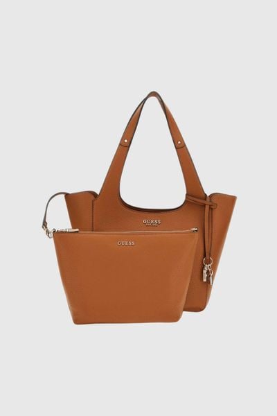 GUESS Brązowa shopperka damska Calista 2 In 1. Brązowe shopper bag Guess, ze skóry ekologicznej, duże, bez dodatków. W wyprzedaży za 369.99 zł.