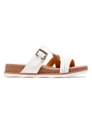 Clarks Skórzane klapki w kolorze białym rozmiar: 37. Białe klapki damskie Clarks, bez wzorów, z otwartym noskiem, bez obcasa, bez zapięcia. Za 91.77 zł.