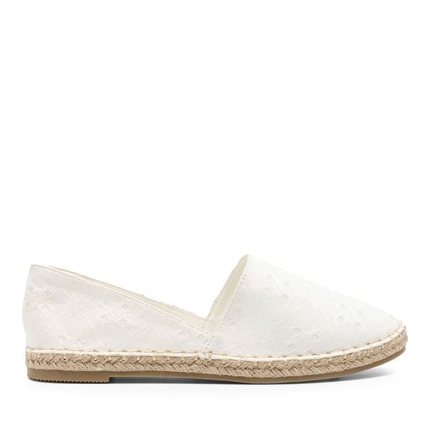 Espadryle Jenny Fairy. Białe espadryle damskie Jenny Fairy, bez wzorów, bez obcasa. Za 89.99 zł.