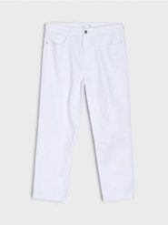 Jeansy slim fit - biały. Białe jeansy damskie Sinsay. Za 59.99 zł.