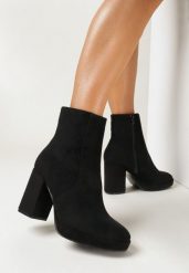 Czarne Botki na Słupku z Imitacji Zamszu Susiyah. Czarne botki damskie Born2be, z jeansu, glamour, bez obcasa, na obcasie, bez zapięcia. Za 159.99 zł.