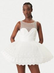 Bardot Sukienka koktajlowa Hilda Hoop 60223DB Biały Regular Fit. Białe sukienki damskie Bardot, bez wzorów, z syntetyku, wizytowe, bez ramiączek. Za 869.99 zł.