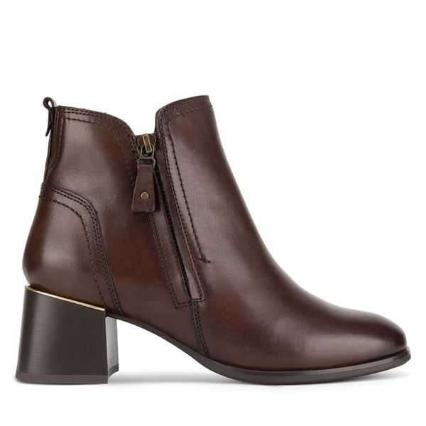 Botki Lasocki. Brązowe botki damskie Lasocki, bez obcasa, na słupku, bez zapięcia. Za 279.99 zł.