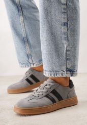 Szare Sneakersy ze Skóry Naturalnej z Geometrycznym Wzorem Zetisius. Szare obuwie sportowe damskie Renee, z jeansu, bez zapięcia. Za 189.99 zł.