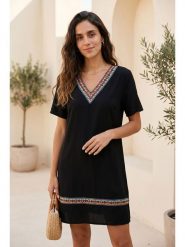 SOULSHAE Sukienka w kolorze czarnym rozmiar: L/XL. Czarne sukienki damskie SOULSHAE, bez wzorów, z wiskozy, bez ramiączek. Za 114.95 zł.