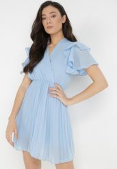 Niebieska Sukienka Alemiera. Niebieskie sukienki damskie Born2be, bez wzorów, z materiału, bez ramiączek. Za 129.99 zł.
