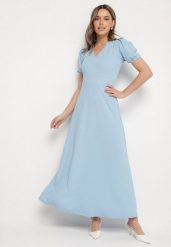 Niebieska Sukienka Rozkloszowana z Trójkątnym Dekoltem Efralinae. Niebieskie sukienki damskie Born2be, bez wzorów, eleganckie, bez ramiączek. W wyprzedaży za 135.99 zł.