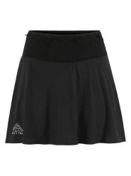 Craft Spódnico-spodenki "Pro Trail" w kolorze czarnym do biegania rozmiar: XXL. Czarne spodenki sportowe damskie Craft, bez wzorów, sportowe, bez ramiączek. Za 130.99 zł.