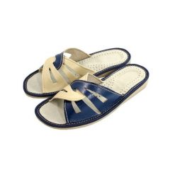 Kapcie damskie R.41 wygodne antypoślizgowe oddychające wsuwane klapki KD-05-DB-41. Niebieskie kapcie damskie bez wzorów, ze skóry, bez obcasa, bez zapięcia. Za 23.37 zł.