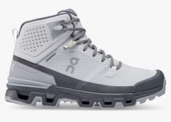 Buty trekkingowe damskie On Running Cloudrock 2 Wodoodporne Jasnoszare. Szare obuwie trekkingowe damskie On Running, z materiału, bez zapięcia. Za 888.55 zł.