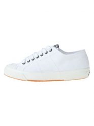 Superga Sneakersy "2390" w kolorze białym rozmiar: 45. Białe obuwie sportowe damskie Superga, bez zapięcia. Za 109.78 zł.