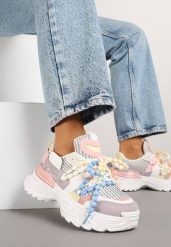 Biało-Różówe Sneakersy na Platformie Ozdobione Koralikami i Tłoczeniem Dorvia. Białe obuwie sportowe damskie Renee, z jeansu, bez zapięcia. Za 109.99 zł.
