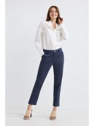 Josephine & Co Spodnie chino "Les" w kolorze granatowym rozmiar: 40. Niebieskie spodnie materiałowe damskie Josephine & Co, bez wzorów. Za 222.41 zł.