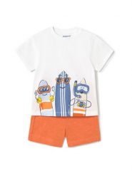 Mayoral Komplet t-shirt i spodenki 1656 Pomarańczowy Regular Fit. Brązowe spodnie niemowlęce Mayoral, bez wzorów, z bawełny. Za 79.99 zł.