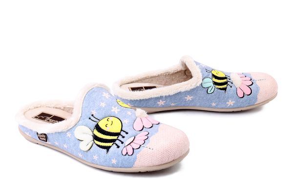 MANITU 320207-55 hellblau, kapcie damskie. Niebieskie kapcie damskie Manitu. Za 157.92 zł.