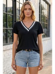 SOULSHAE Koszulka w kolorze czarnym rozmiar: XXL/3XL. Czarne bluzki damskie SOULSHAE, xl, bez wzorów, bez kołnierzyka, bez ramiączek. Za 89.45 zł.