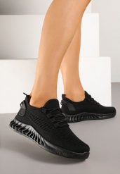 Czarne Siateczkowe Buty Sportowe Sneakersy na Podeszwie z Tłoczeniami Finloti. Czarne obuwie sportowe casual damskie Renee, z jeansu. Za 59.99 zł.