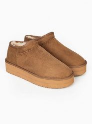 Blackfield Botki zimowe "Fiaza" w kolorze jasnobrązowym rozmiar: 38. Brązowe botki damskie Blackfield, na zimę, z materiału, z okrągłym noskiem, bez obcasa, na platformie, bez zapięcia. Za 139.87 zł.