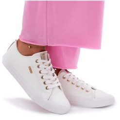 Trampki Damskie Z Eko Skóry Big Star RR274748 Białe. Białe trampki damskie bez wzorów, z gumy, bez zapięcia. Za 207.99 zł.