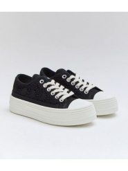 Bellucci Sneakersy w kolorze czarnym rozmiar: 37. Czarne obuwie sportowe damskie Bellucci, bez zapięcia. Za 109.78 zł.