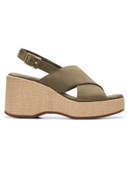 Clarks Skórzane sandały "Manon Wish" w kolorze khaki na koturnie rozmiar: 36. Brązowe sandały damskie Clarks, bez wzorów, z nubiku, z otwartym noskiem, bez obcasa, na koturnie, bez zapięcia. Za 219.60 zł.