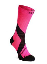 Skarpety rowerowe X-Socks Bike Expert Crew. Czerwone skarpetki damskie X Socks, bez wzorów, z materiału. Za 126.49 zł.