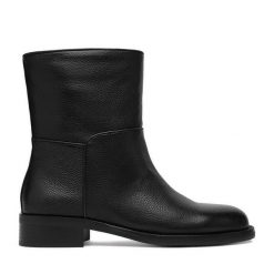 Botki GINO ROSSI. Czarne botki damskie Gino Rossi, bez obcasa, na słupku, bez zapięcia. Za 349.99 zł.
