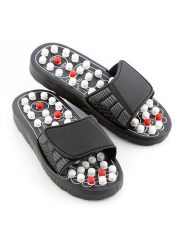 InnovaGoods Klapki w kolorze czarnym do akupresury rozmiar: M. Czarne klapki damskie innovagoods, bez wzorów, bez obcasa, bez zapięcia. Za 47.99 zł.