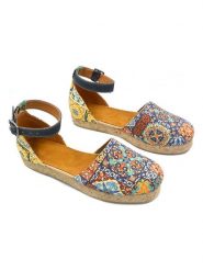 Calceo Espadryle ze wzorem rozmiar: 40. Espadryle damskie Calceo, bez wzorów, bez obcasa. Za 215.21 zł.