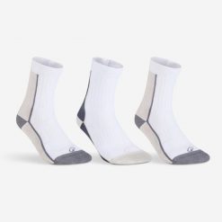 Skarpety sportowe tenis RS 500 wysokie 3 pary. Białe skarpetki damskie Decathlon, bez wzorów, z bawełny. Za 34.99 zł.