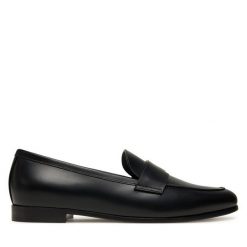 Półbuty Max Mara. Czarne półbuty damskie Max Mara, bez wzorów, bez obcasa, na płaskiej podeszwie, bez zapięcia. Za 2,689.00 zł.