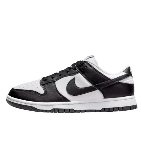 Buty do chodzenia dla dorosłych Nike Dunk Low Next Nature Black White. Czarne obuwie sportowe damskie Nike, z materiału, bez zapięcia, trekkingowe. Za 499.99 zł.