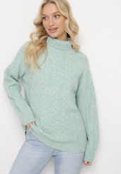 Jasnozielony Luźny Golf w Warkoczykowy Splot Gordama. Zielone golfy damskie Born2be, z aplikacjami, ze splotem, bez ramiączek. Za 129.99 zł.