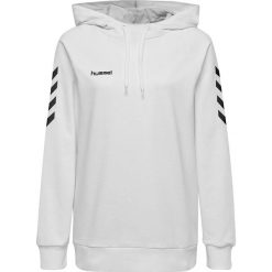 Bluza sportowa z kapturem damska Hummel Go Cotton Hoodie Woman. Białe bluzy damskie Hummel, s, bez wzorów, z kapturem. Za 212.50 zł.