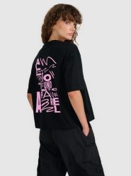 4F T-shirt oversize z nadrukiem damski - czarny S. Czarne koszulki sportowe damskie 4F, s, bez wzorów, z bawełny, bez ramiączek. W wyprzedaży za 49.99 zł.