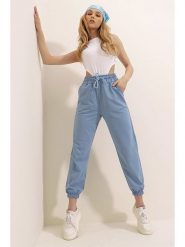 Trend Alacati Spodnie dresowe w kolorze błękitnym rozmiar: L. Niebieskie spodnie dresowe damskie Trend Alacati, l, bez wzorów, z bawełny. Za 65.23 zł.