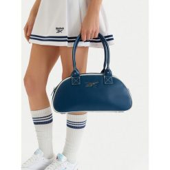 Torebka Reebok. Niebieskie torebki klasyczne damskie Reebok, bez dodatków. Za 199.99 zł.