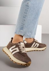 Brązowe Sneakersy ze Skóry Naturalnej Ozdobione Geometrycznym Wzorem Melassea. Brązowe obuwie sportowe damskie Renee, ze skóry, bez zapięcia. Za 239.99 zł.