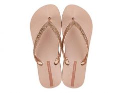 Klapki damskie Ipanema Anatomica Lolita. Brązowe klapki damskie Ipanema, bez wzorów, z gumy, bez obcasa, bez zapięcia. Za 131.35 zł.
