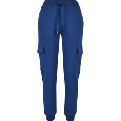 Damski strój do joggingu typu cargo Urban Classics. Niebieskie spodnie dresowe damskie Urban Classics, bez wzorów. Za 206.00 zł.