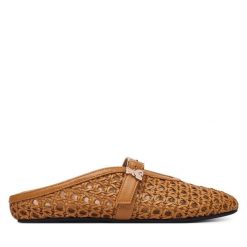 Klapki Patrizia Pepe. Brązowe klapki damskie Patrizia Pepe, bez wzorów, bez obcasa, bez zapięcia. Za 539.99 zł.