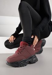 Bordowe Trapery Sneakersy Vices na Platformie z Tłoczeniem Nirrise. Czerwone trapery damskie Renee, z dresówki, bez zapięcia. Za 109.99 zł.