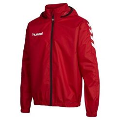Kurtka ortalionowa sportowa dla dorosłych Hummel Core Spray Jacket. Czerwone kurtki sportowe damskie Hummel, m, bez wzorów, bez kaptura. Za 130.00 zł.