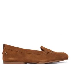 Mokasyny Tommy Hilfiger. Brązowe mokasyny damskie Tommy Hilfiger, bez obcasa. Za 529.99 zł.