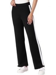 Heine Spodnie w kolorze czarnym rozmiar: 48. Czarne spodnie materiałowe damskie Heine, bez wzorów, z materiału. Za 78.99 zł.