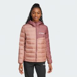 Kurtka Terrex Multi Light Down Hooded. Brązowe kurtki damskie Adidas, uniwersalny, bez wzorów, z materiału, z kapturem. Za 699.00 zł.