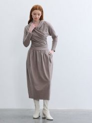 BGN Bluza w kolorze szarobrązowym rozmiar: 40. Brązowe bluzy damskie BGN, bez wzorów, z kapturem. Za 143.90 zł.