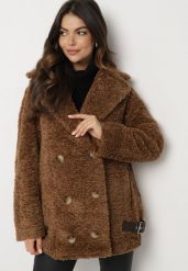 Brązowa Kurtka z Futerka Typu Baranek o Dwurzędowym Kroju z Ozdobnymi Paskami Nikina. Brązowe kurtki damskie Born2be, l, bez wzorów, z jeansu, bez kaptura. Za 329.99 zł.