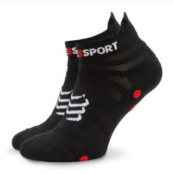 Skarpety krótkie Compressport. Czarne skarpetki damskie Compressport, bez wzorów. Za 69.99 zł.